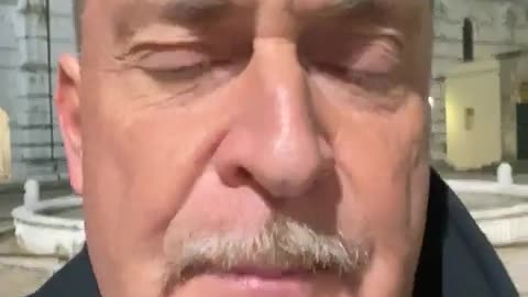 (13 gennaio 2022) - ANDREA COLOMBINI: “Vademecum per i non vaccinati?!... Presto il vademecum lo faremo per Draghi, Speranza, Cingolani ed... Enrico LECCA💋Vittorio CULAO💩, etc...😂😅😂