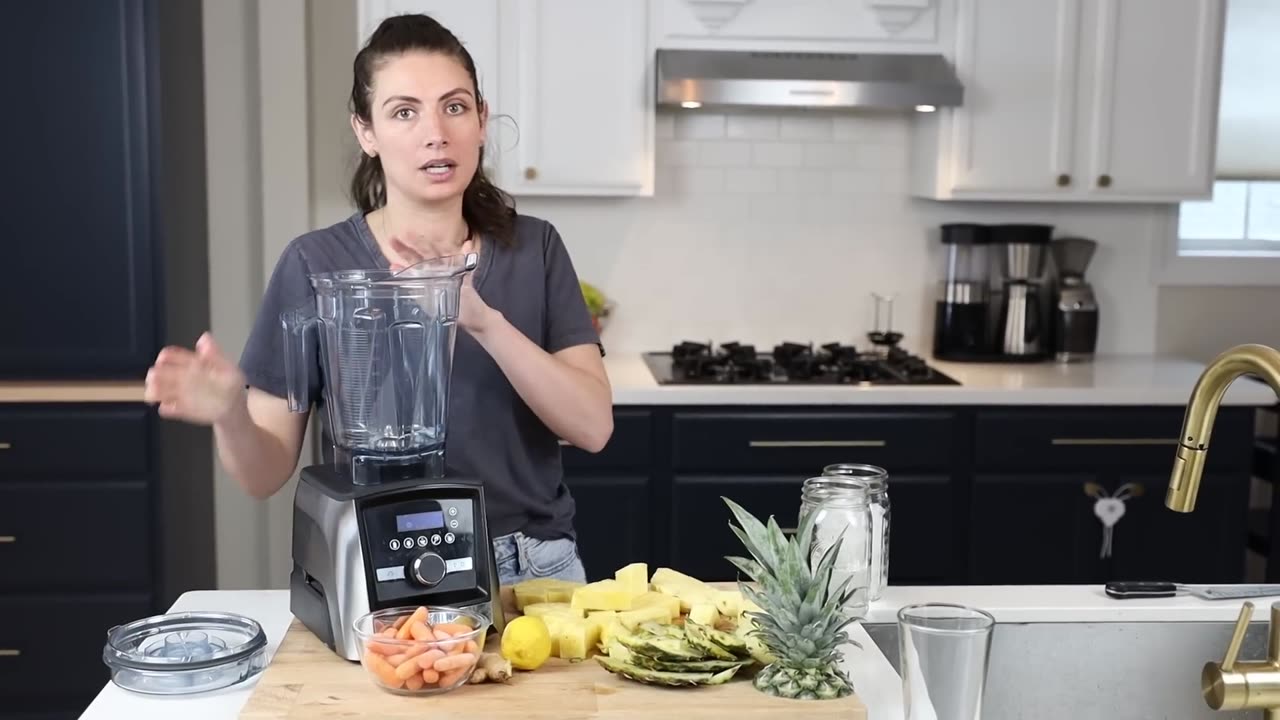 3 Incredibly Unique Vitamix Juice Recipes!