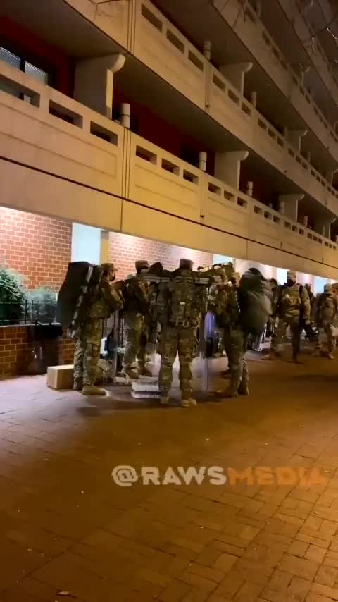 National Guard soldiers with equipment for protests ahead of Joseph Biden's inaugration