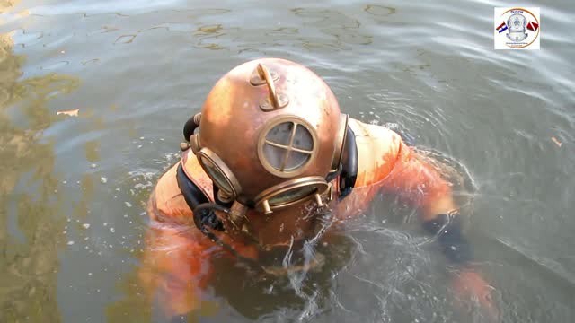 DWEG helmet diving Furieade 2014 part 1