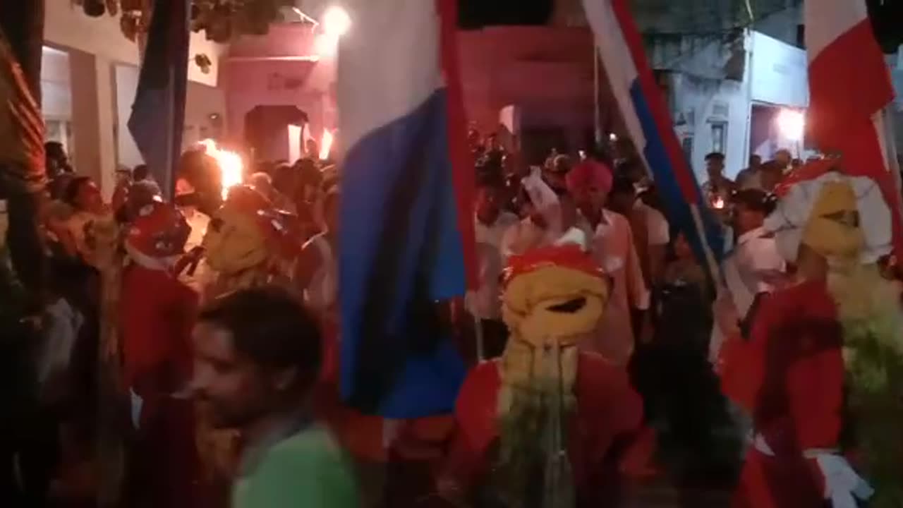 Narsingh peela in mundru