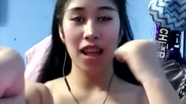 Hot Asian girl’s TikTok competition