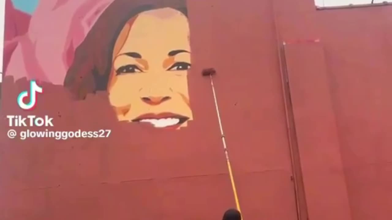 Mural of Kamala Harris is painted over lol