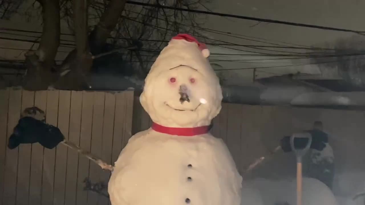 A Biscuits and Gravy Christmas Surprise - Derfman