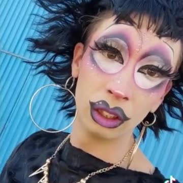 WOW!!! Biden's America 🤣🤣🤣