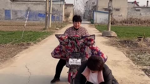 Best Funny Videos 2023, Chinese Funny clips daily #shorts