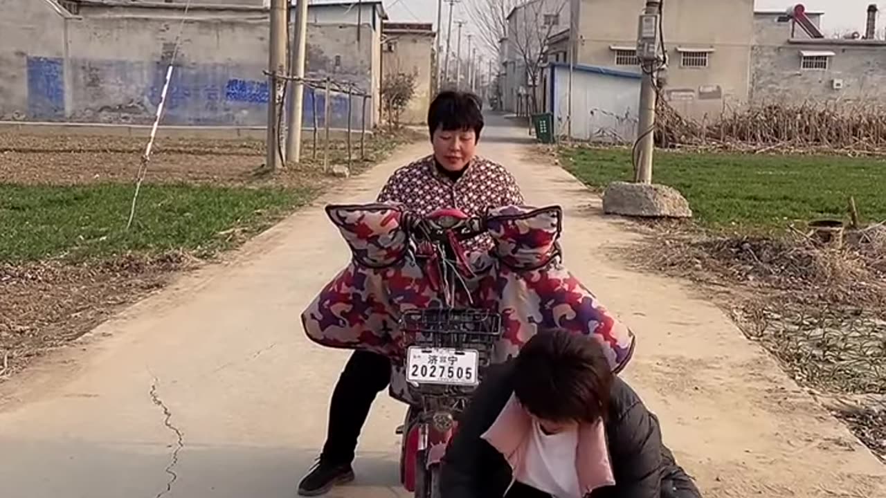 Best Funny Videos 2023, Chinese Funny clips daily #shorts
