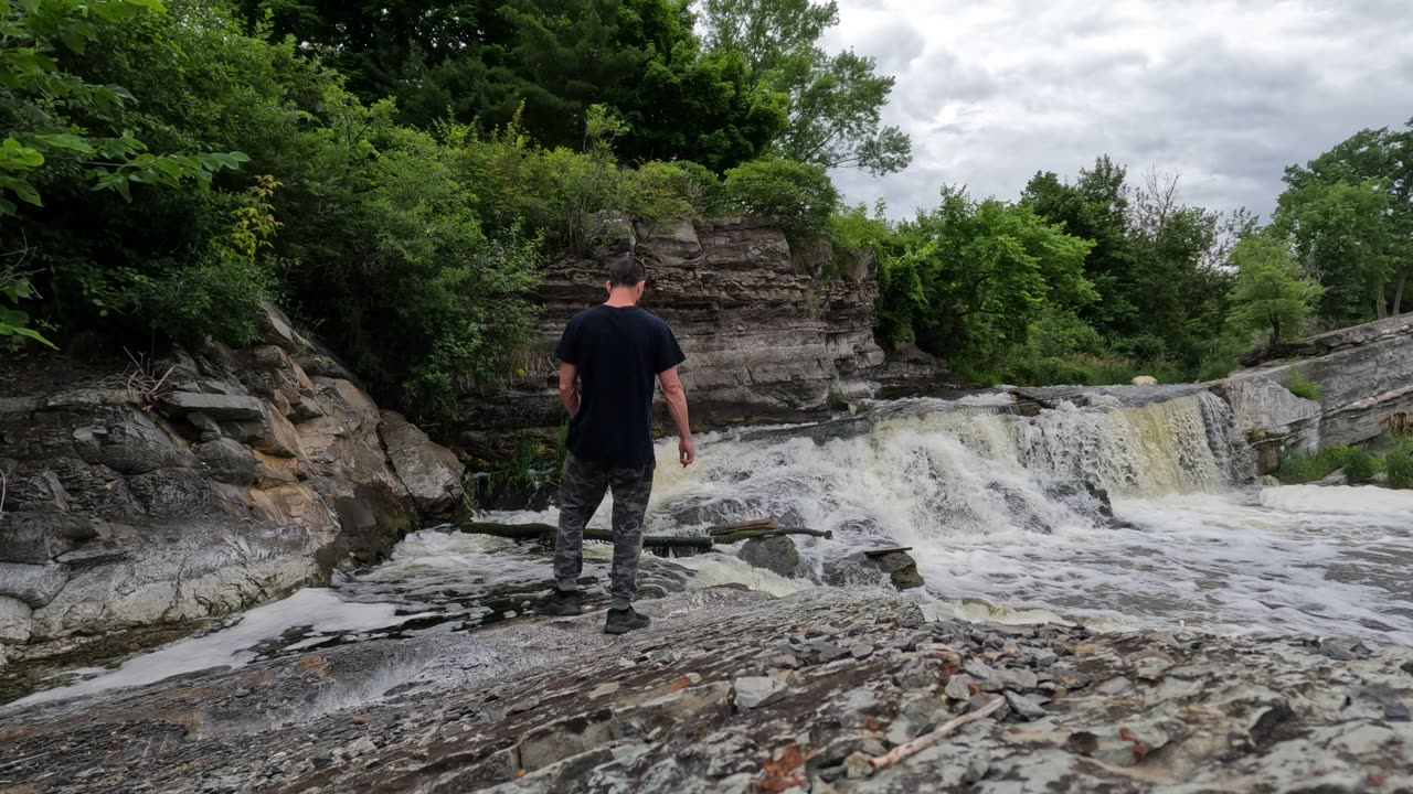 🪨 Rock #Climbing The Falls In Ottawa 🌞