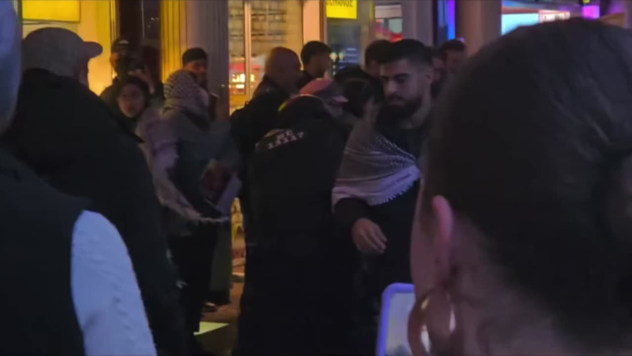 Islamic immigrants attack German police in Berlin. Islam is a problem in Europe.