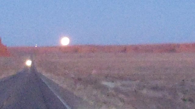 Moon set on the Rez.