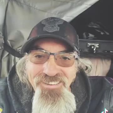 Trucker in Ottawa says they're trying desperately to make shit up