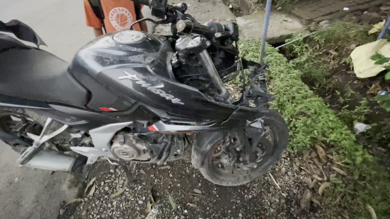 Bike pulsar accidentally part 2