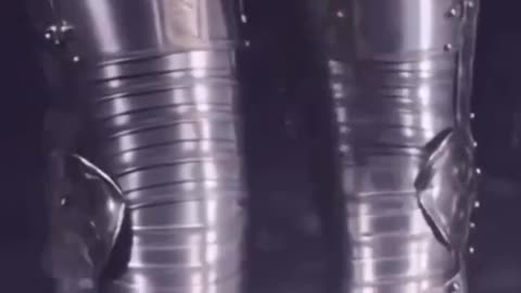 15TH CENTURY ARMOR WAS QUITE FLEXIBLE - THIS IS HOW IT WORKED.