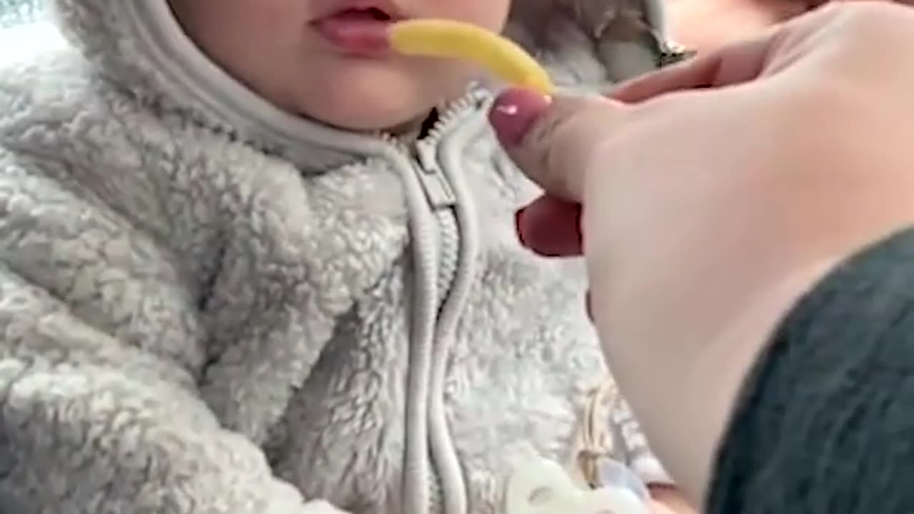 Funny baby Video