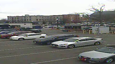 1907LOTS00Lot16SenateParkingLot_2021-01-06_13h00min01s370ms.mp4