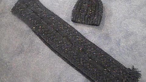 Plymouth Encore Black Fleck Hat Scarf Set 042222AD