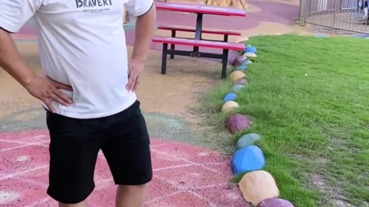 पैसा उठाऊं कैसे 😂 ~ mini wood toy - woodworking art skill / wood / hand craft / #shorts