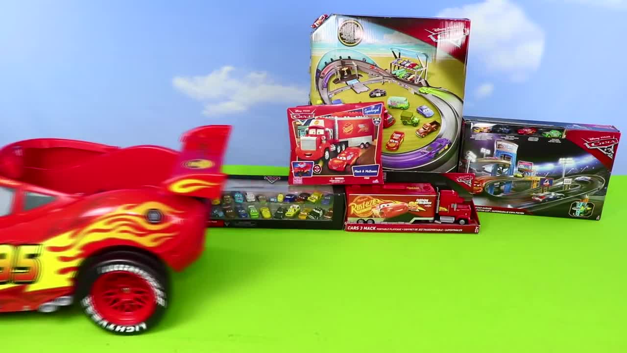 Toys from Cars 3 with Speaking Lightning McQueen