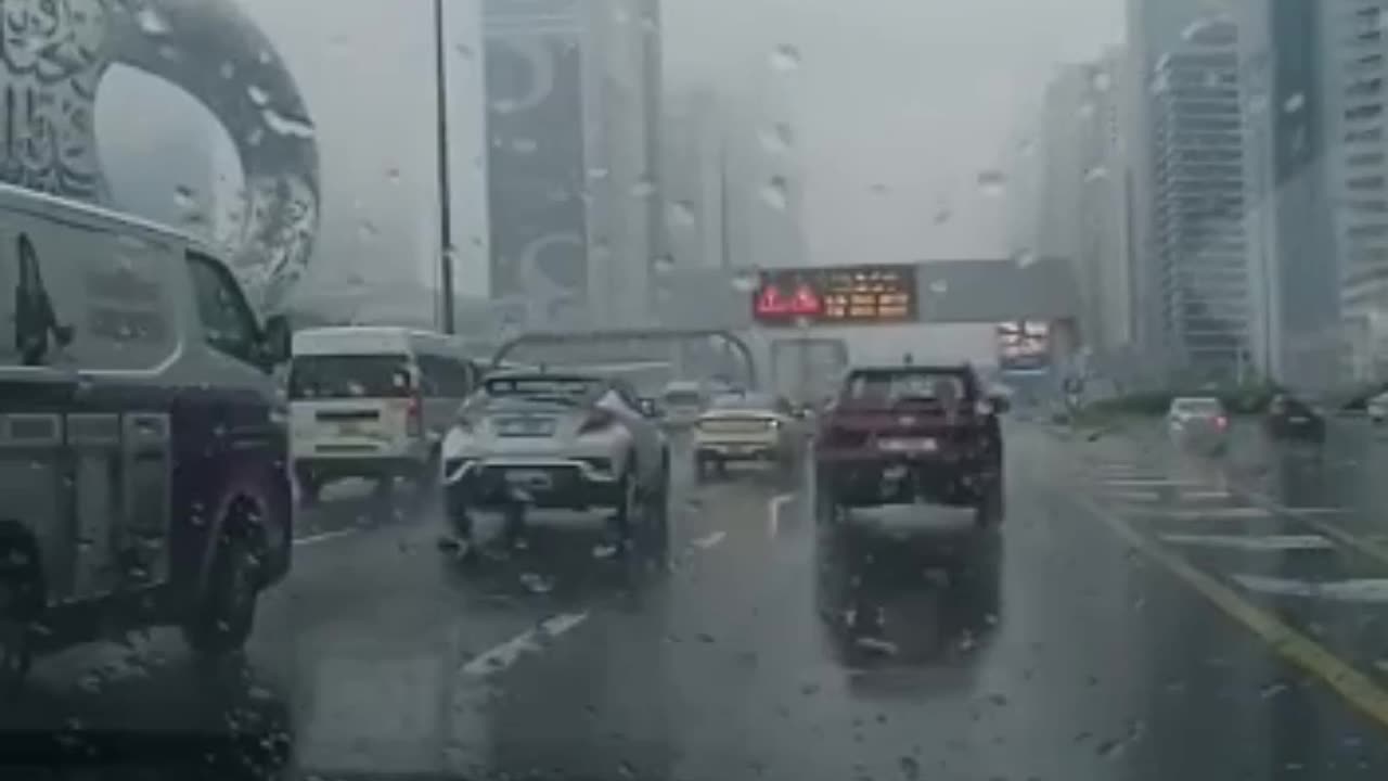 rain in dubai#short video