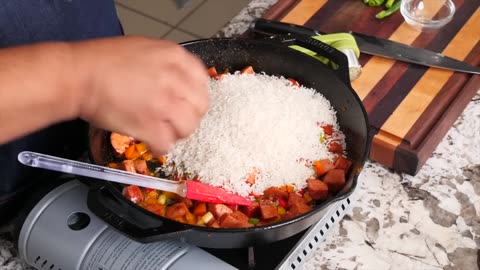 How to Cook Perfect Shrimp and Sausage Rice in Just 1 Pan