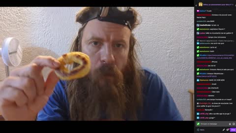 2022-10-05 (7bis) - Dîner - Twitch Triskelina (version avec chat)