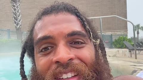 Rock Mercury Live Chats from the Hot tub