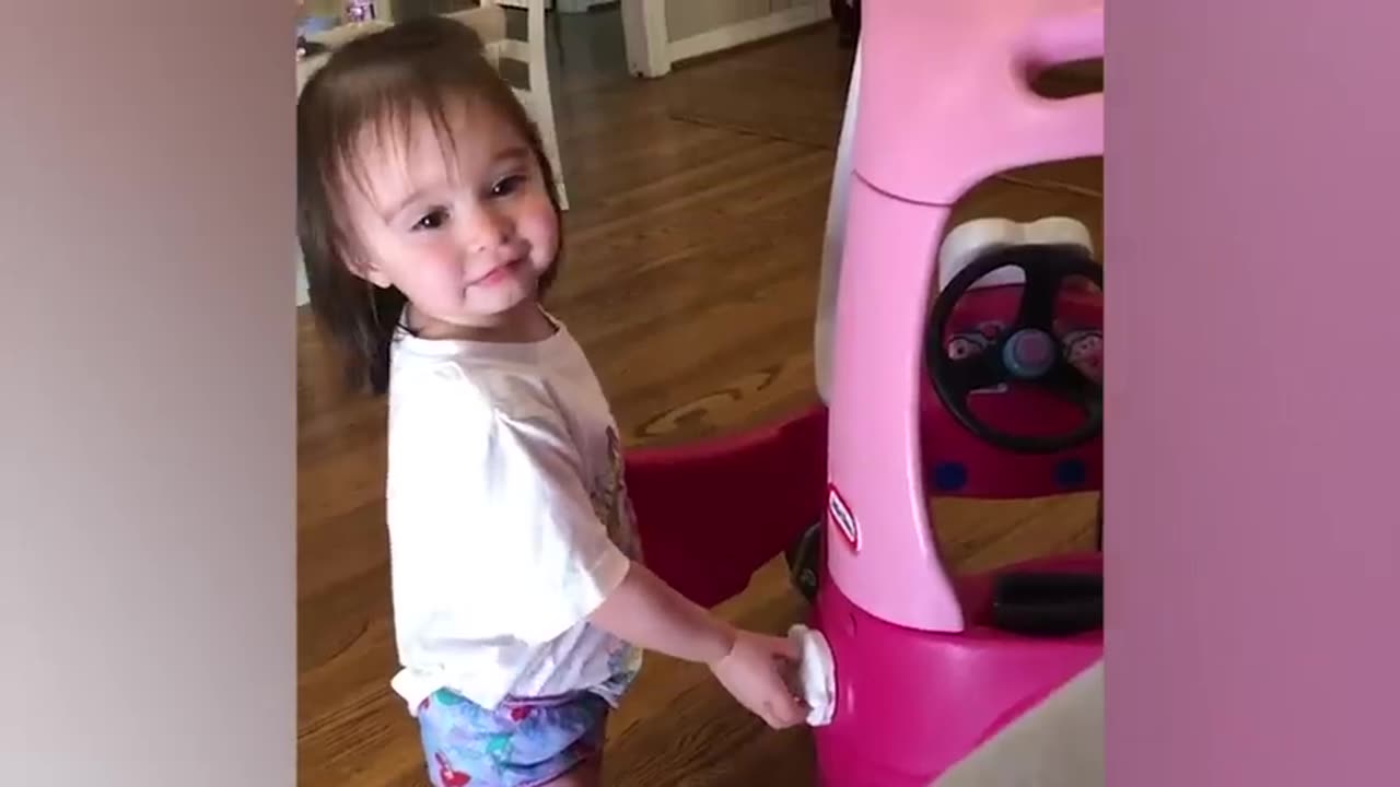 Funny Baby Videos - The Ultimate Try Not to Laugh Challenge!.mp4