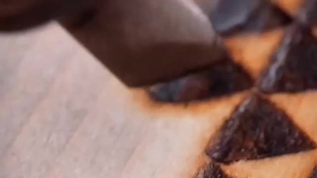 How to make a tube In Different Texture On Wood