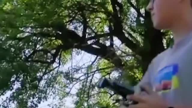 This teen helped the Ukrainian army using a drone