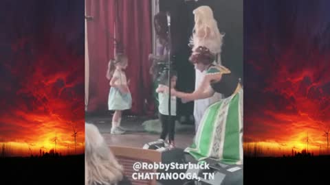 DRAG QUEENS IN CHATTANOOGA, TN ENTERTAIN YOUNG CHILDREN AND PARENTS