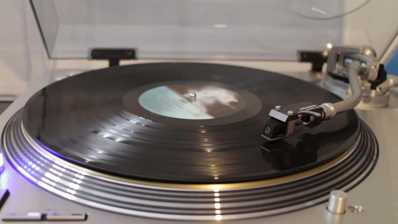 ABBA - Chiquitita (2010 Vinyl LP) - Technics 1200G Audio Technica ART9XI
