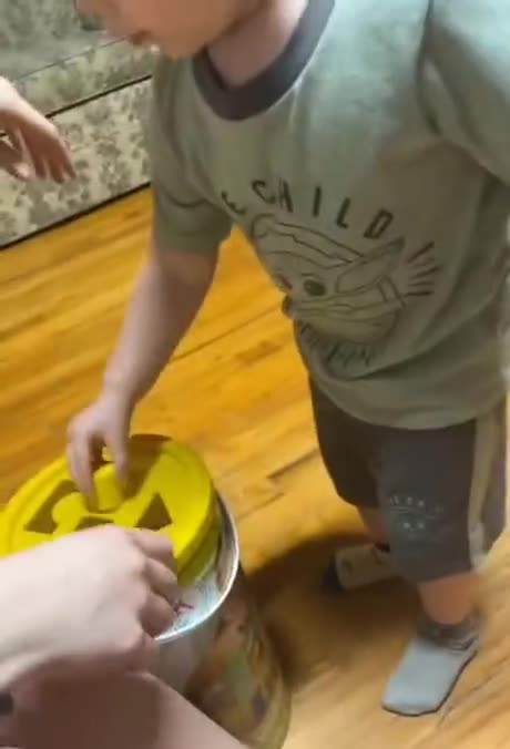 Kid is Frustrated with the Mom! #familytime #funnyshorts