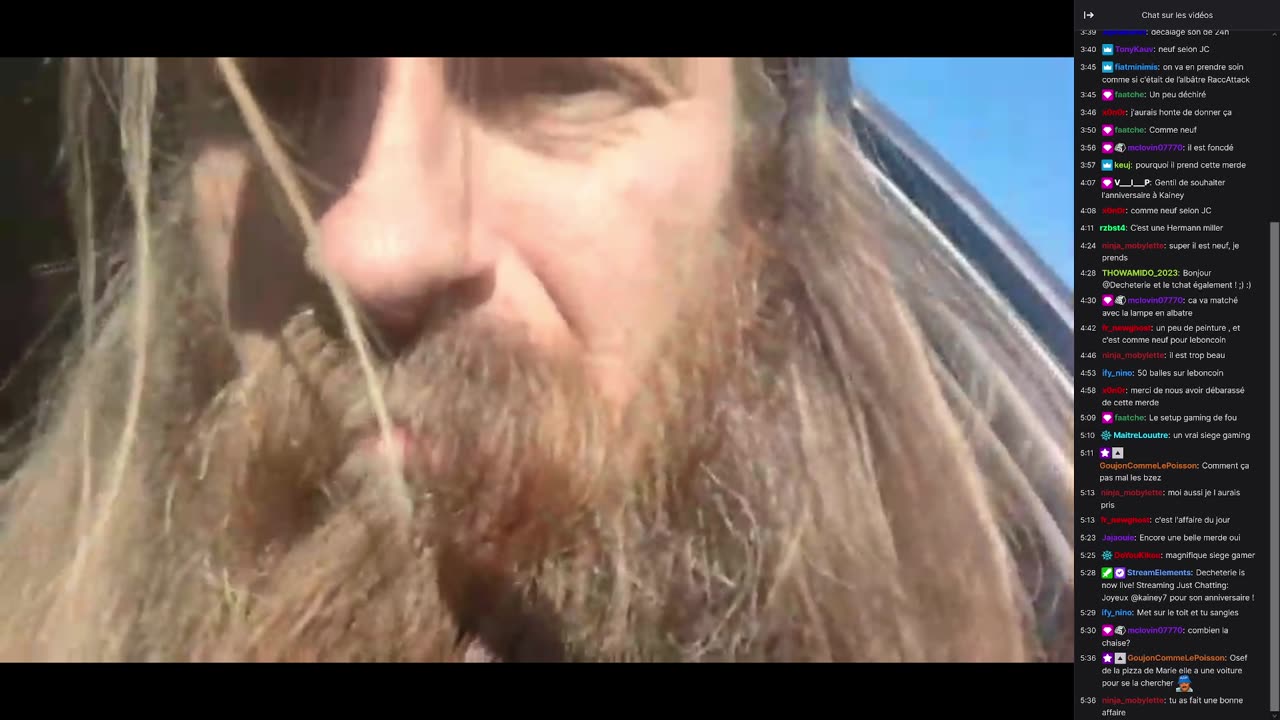 2023-05-02 (5bis) - Chaise gratuite - Twitch Decheterie (version avec chat)