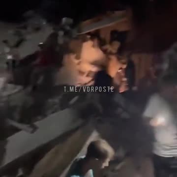 🇵🇸 GAZA. CHIESA DI SAN PORFIRIO. SI SCAVA ALLA RICERCA DI CORPI