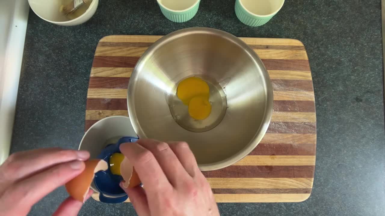 Chocolate Lava Cake - You Suck at Cooking (episode 142) (2)