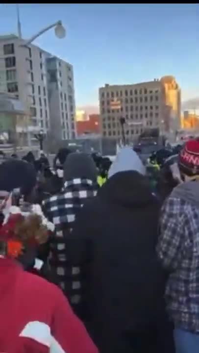 Canada no longer has the right to protest for freedom