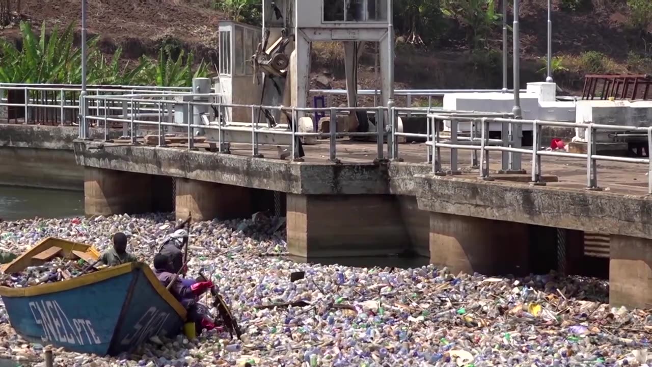 Plastic waste chokes off power in eastern DR Congo | REUTERS