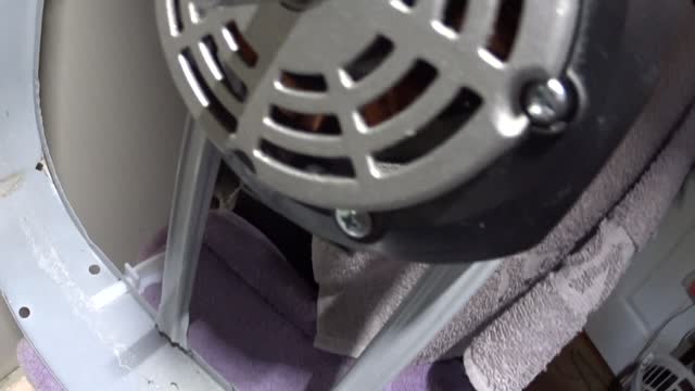 PRO TIP: CLEAN YOUR FAN BLADES IF THEY GET DIRTY