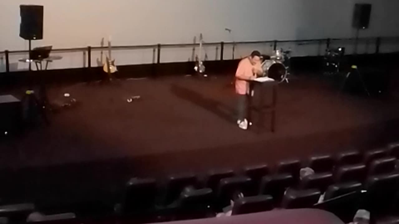 Para quien fué removida la piedra?