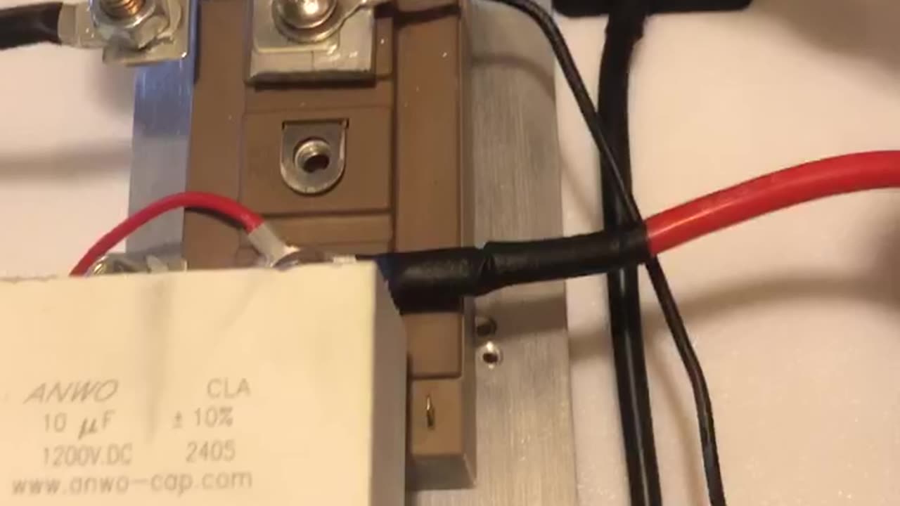 TITAN. *****SNUBBER INDUCTIVE RECOVERY ON POSITIVE SWITCHING CONTACT ****** 12 Vdc battery