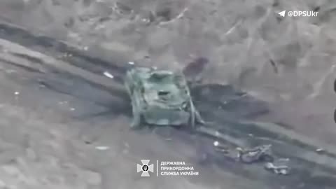 Insane Ukrainian Drone Drops Landmines