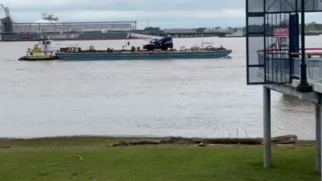 MISSISSIPPI RIVER AT WORK