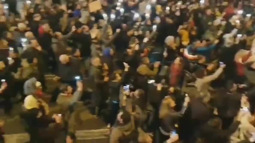 Barcelona protesting against the health pass in huge numbers.