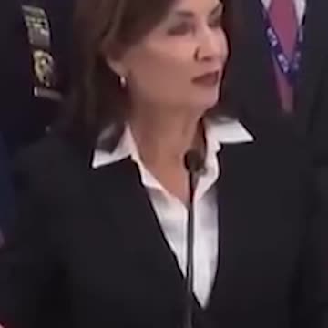 NY Governor Hochul Left Speechless As Reporter Shatters 'Subways Are Safer' Claim