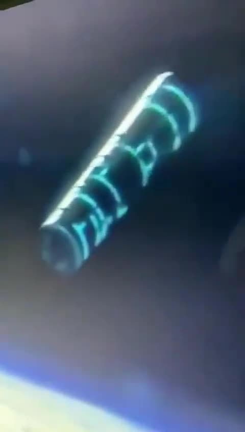 CYLINDER UFO near ISS (International Space Station)?!?!?! #UFO #Disclosure 👉👉👉 Follow me