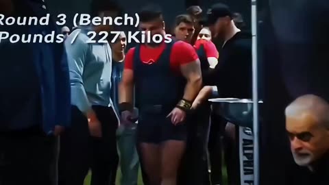 Mike 227KG with that grip