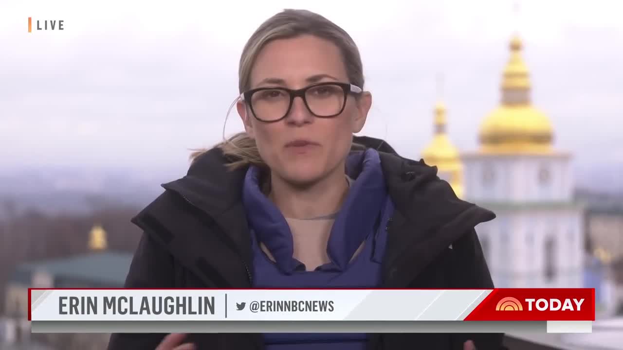 fire on documents in front of ministry of science while russian troops descend in ukraine