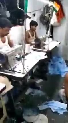 Αυτές τις μάσκες μας έλεγαν οι “ειδικοί” να φοράμε μέχρι και στον ύπνο μας;