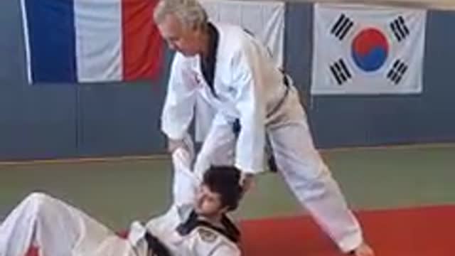 Taekwondo Self Defense