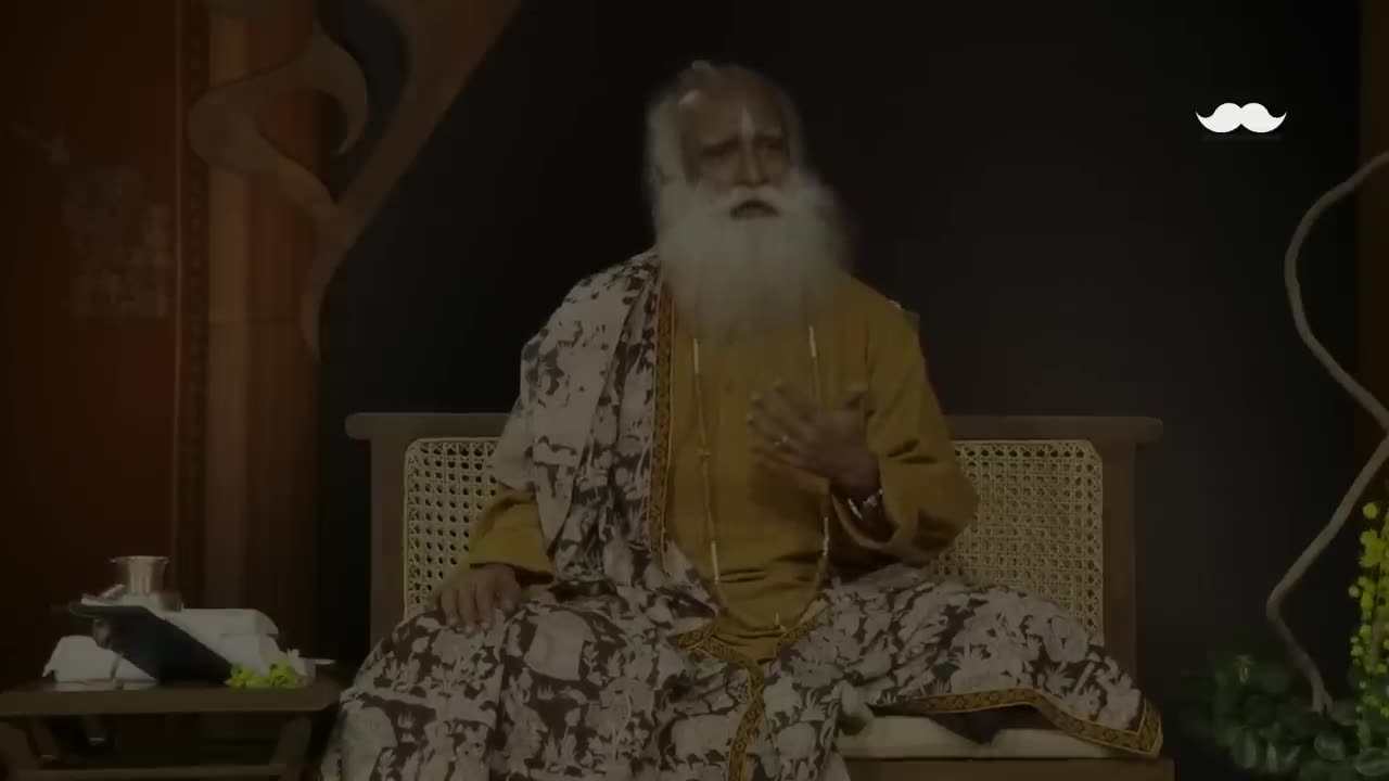 Chant This ENERGIZED Mantra EVERY MORNING For WEALTH, SUCCESS, PEACE & POSITIVE ENERGY - Sadhguru